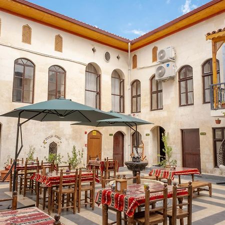 Hotel Dostlar Konagi Sahinbey Esterno foto