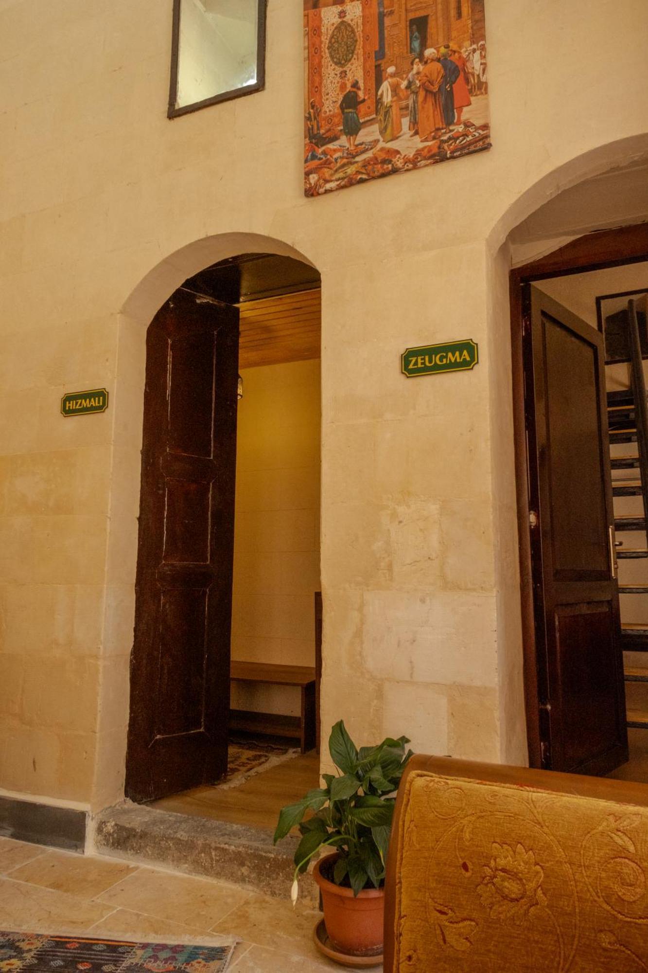Hotel Dostlar Konagi Sahinbey Esterno foto